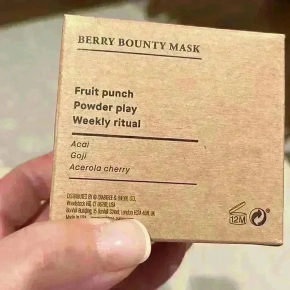 Crabtree and Evelyn the gardeners Berry bounty mask - Picture 4 of 4